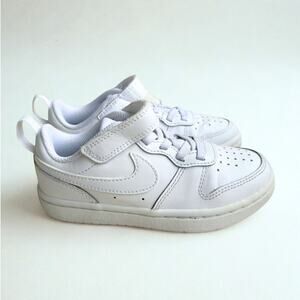 Nike Court Borough Kids 11C White Sneakers Elastic Laces Velcro Strap
